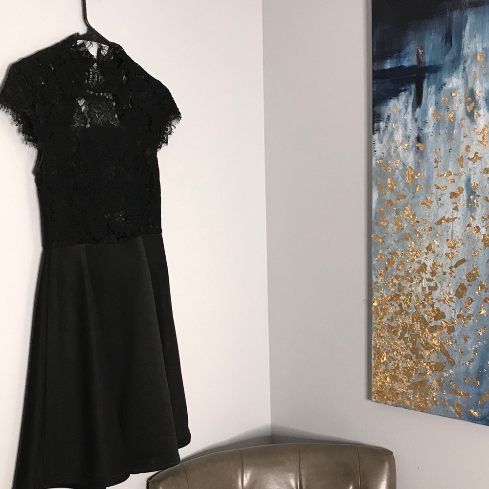 Romantic! Black Lace Franchesca’s Dress